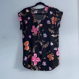 Quarter zip floral shirt